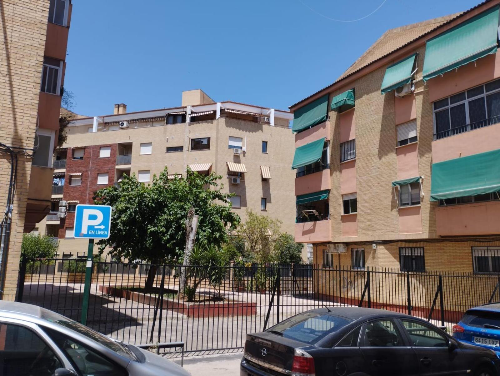 Apartamento Turistico Palacio De Los Deportes Granada Exterior photo
